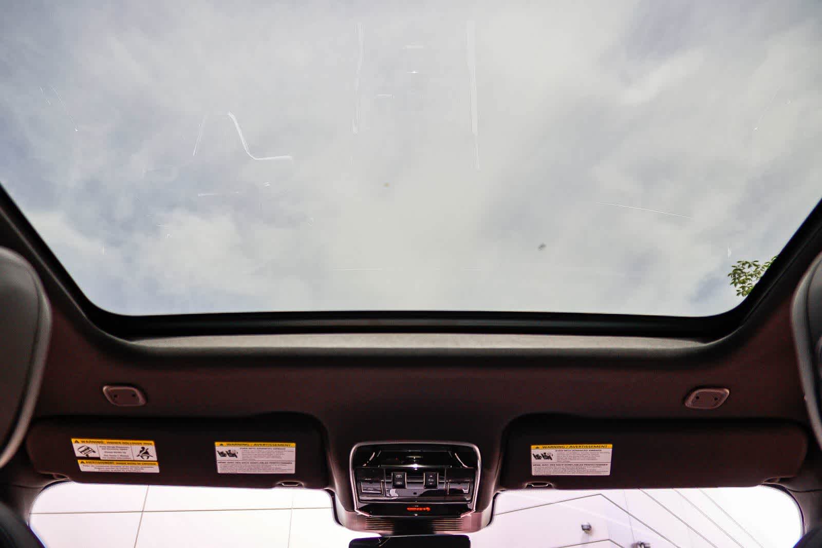 Thumbnail: 2025 Land Rover Range Rover Sport - 14