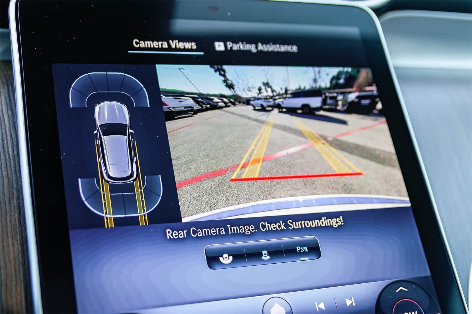 Thumbnail: 2024 Mercedes-Benz GLC - 25