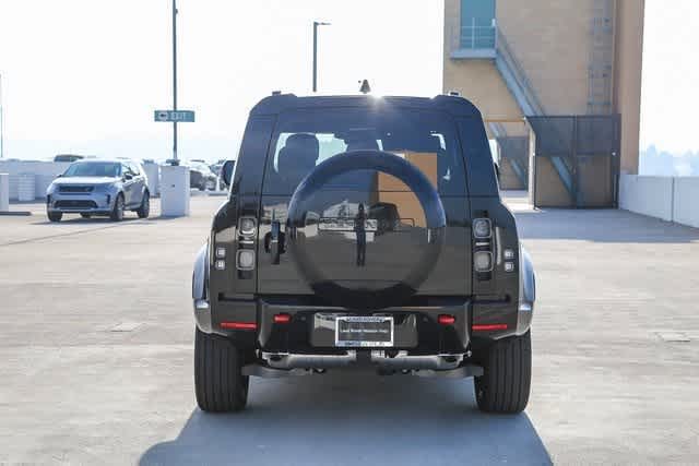 Thumbnail: 2025 Land Rover Defender - 5