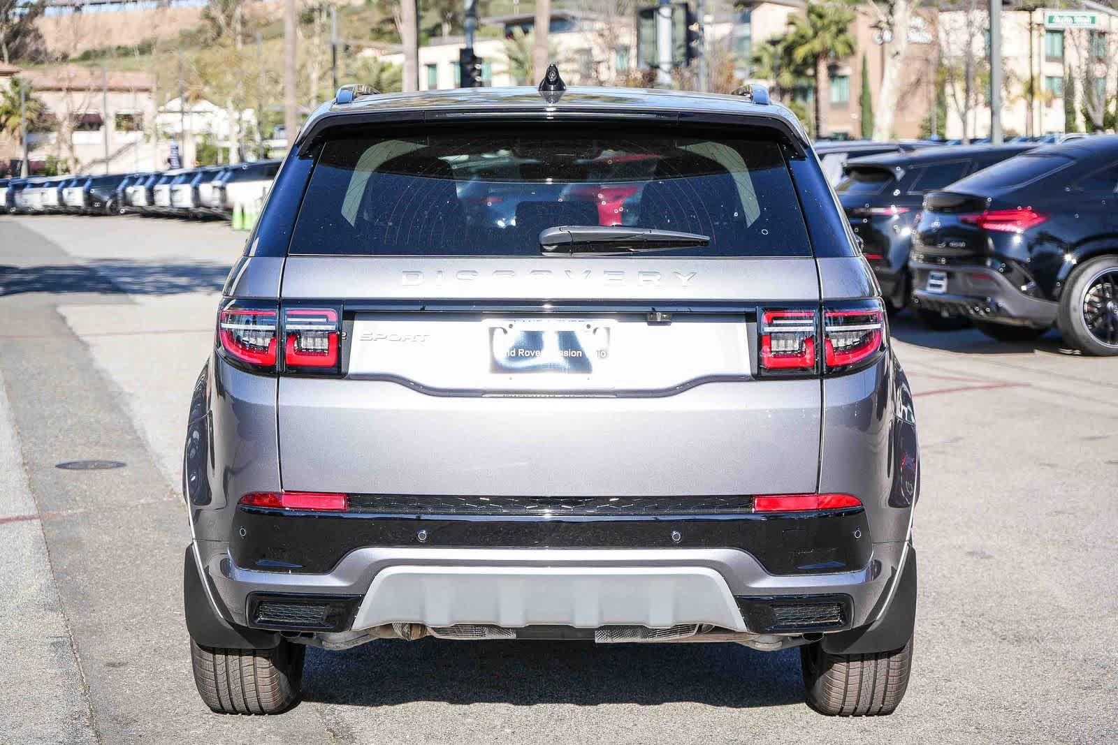Thumbnail: 2025 Land Rover Discovery Sport - 5