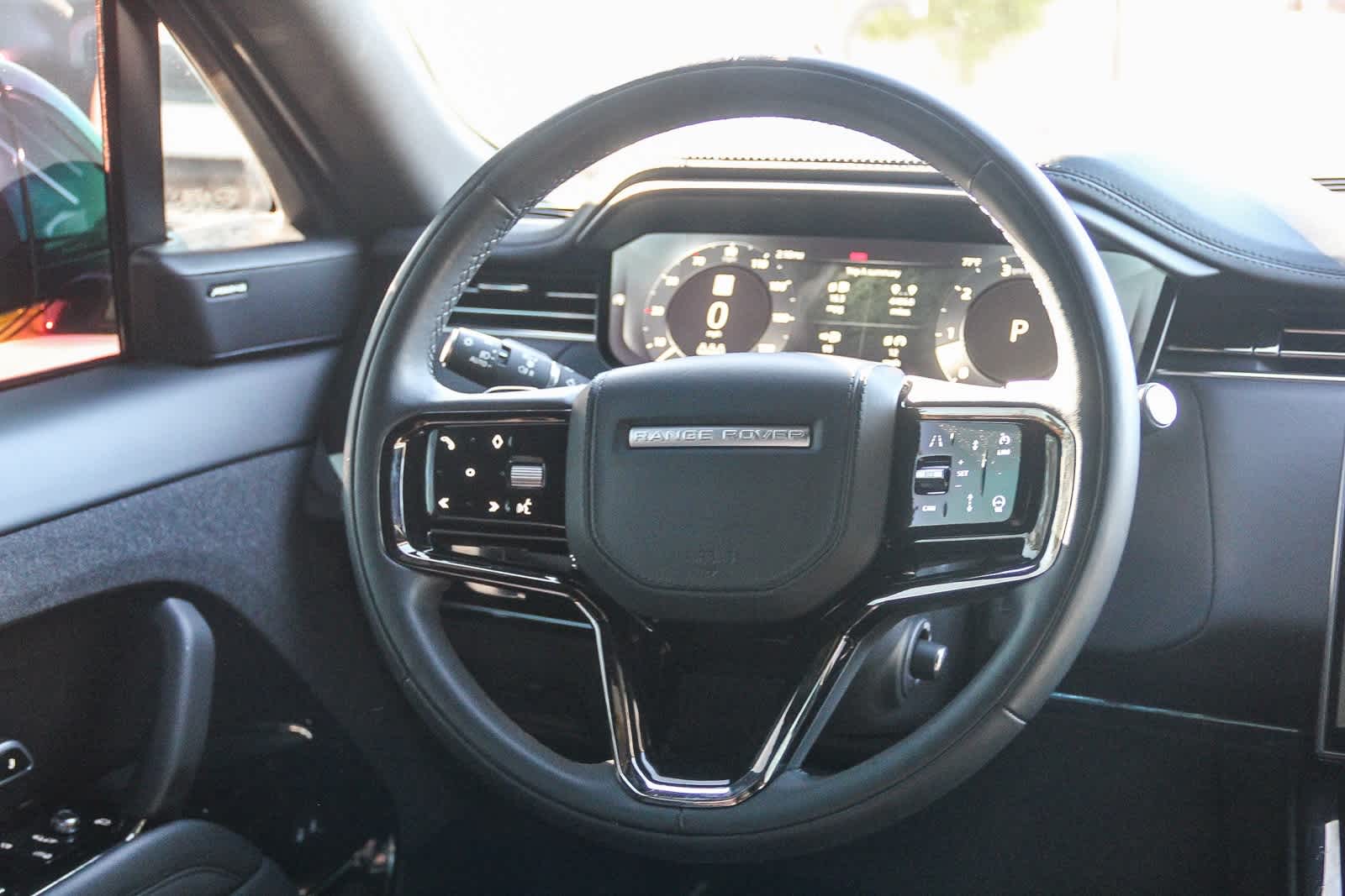 Thumbnail: 2023 Land Rover Range Rover Sport - 15