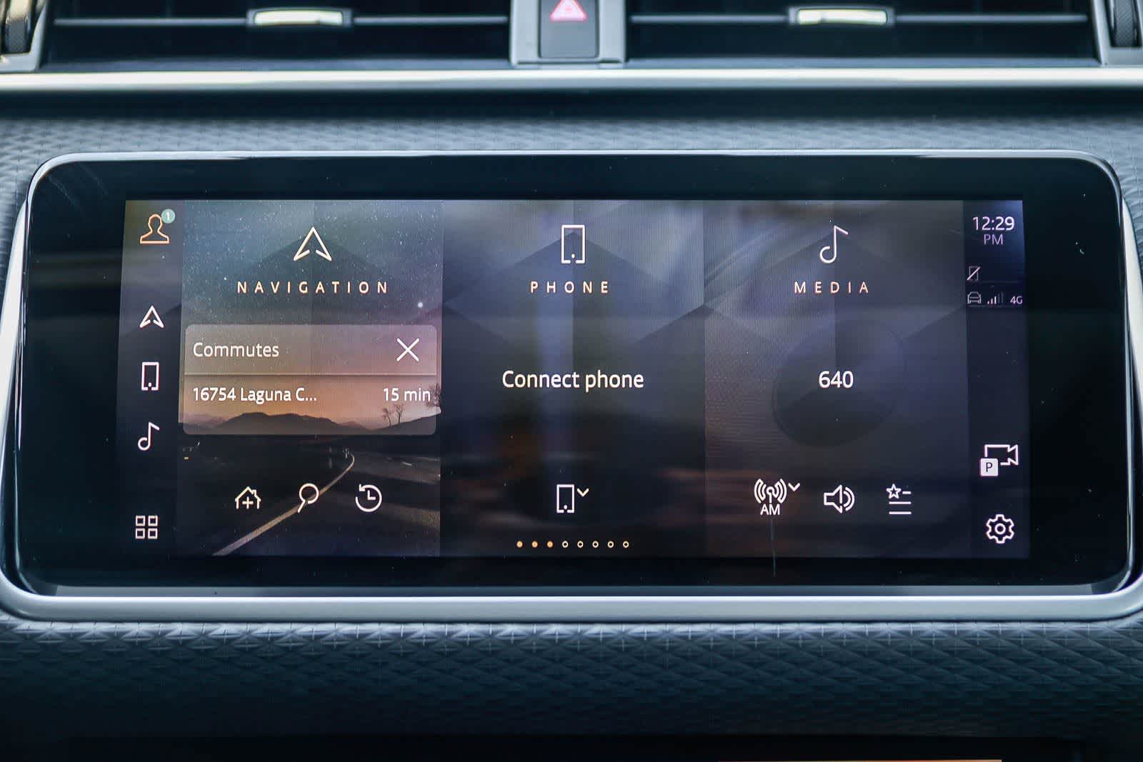 Thumbnail: 2023 Land Rover Range Rover Velar - 14