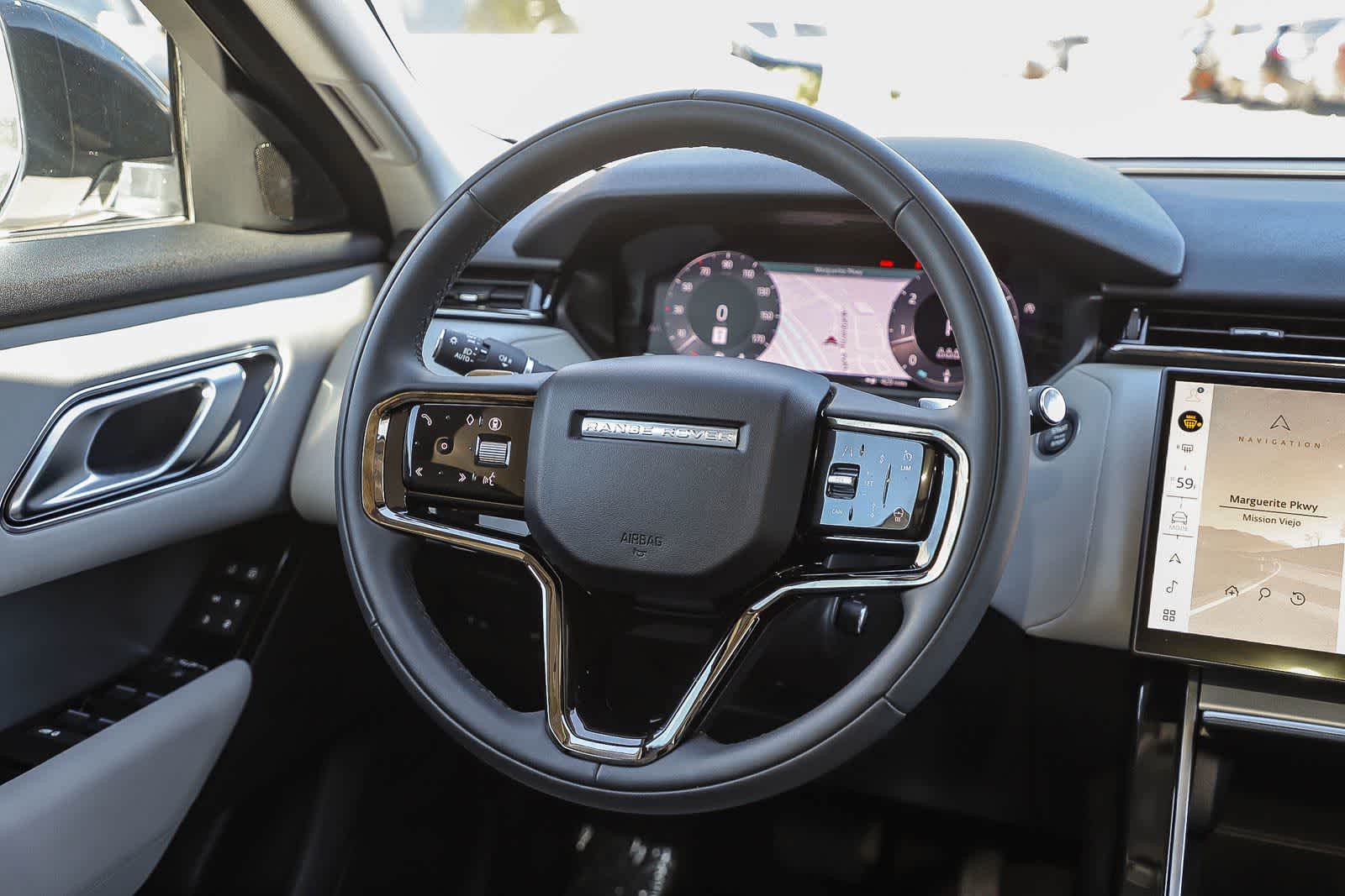 Thumbnail: 2025 Land Rover Range Rover Velar - 15