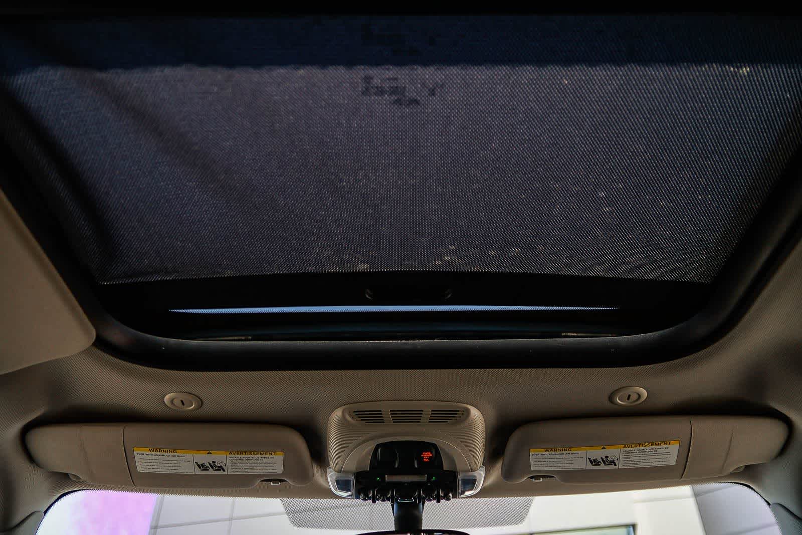 Thumbnail: 2014 MINI Cooper Hardtop - 16