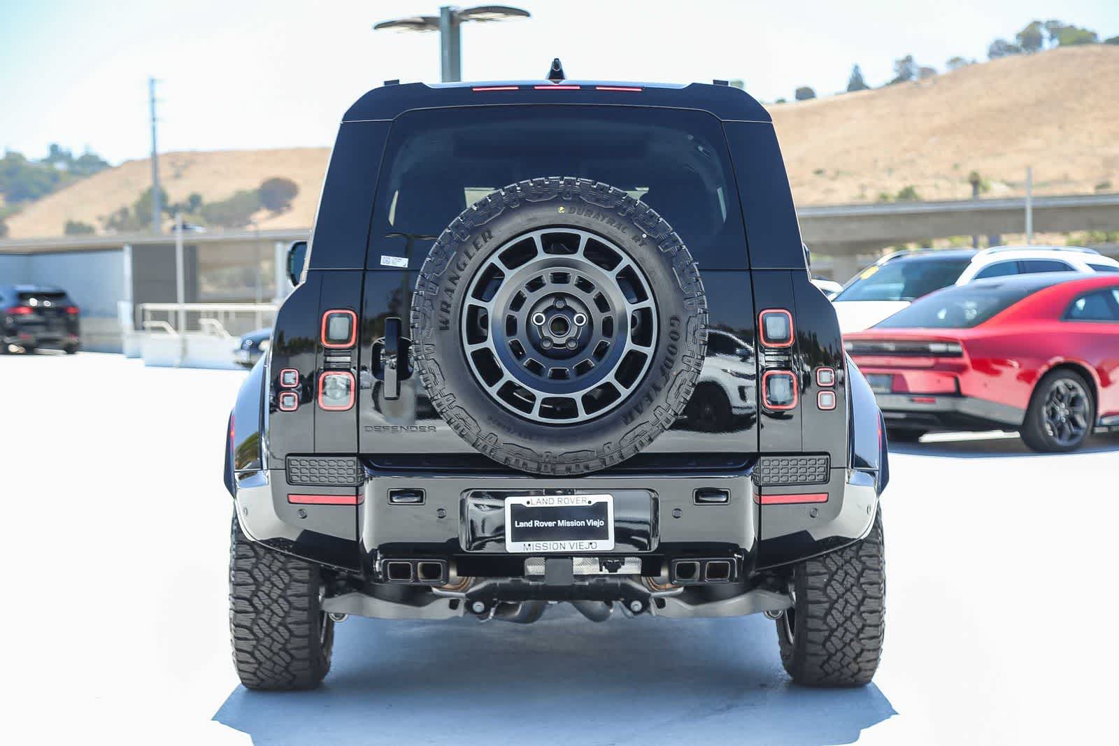 Thumbnail: 2026 Land Rover Defender - 5