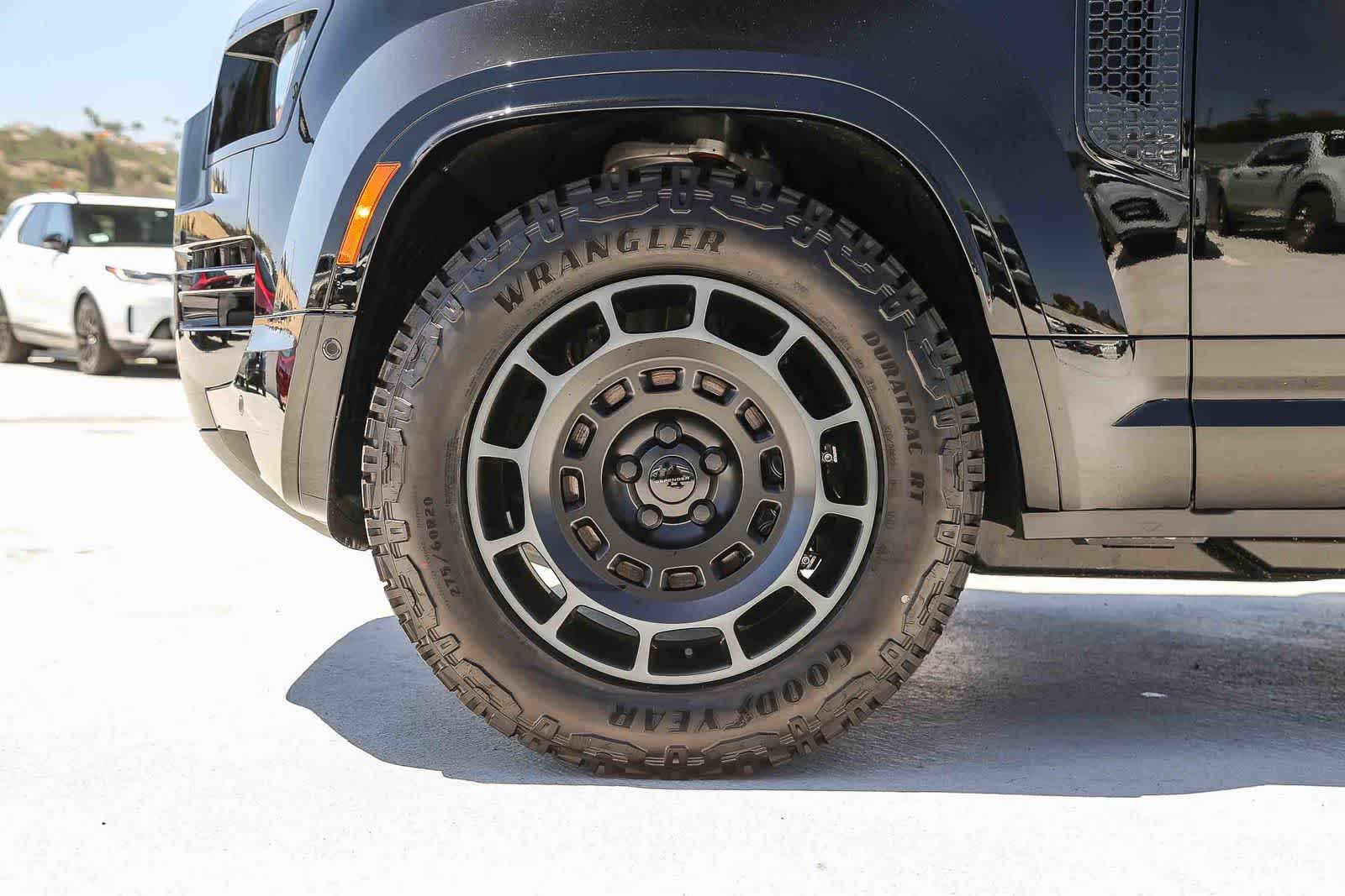 Thumbnail: 2026 Land Rover Defender - 9