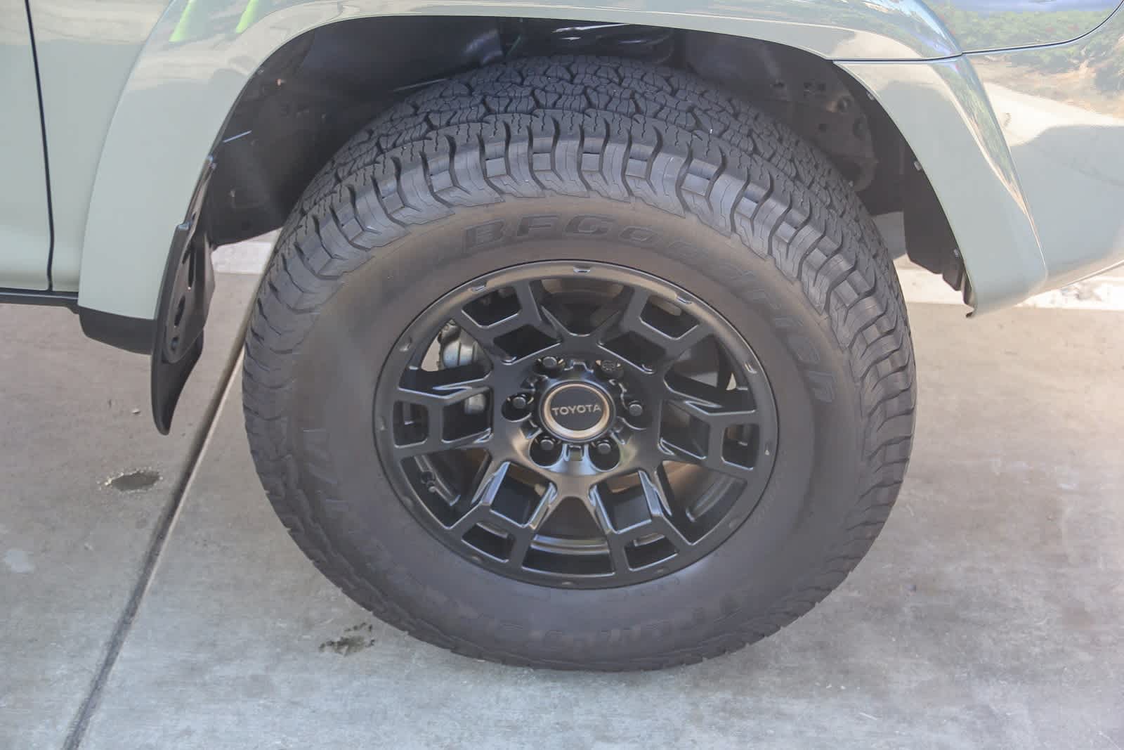 Thumbnail: 2023 Toyota 4Runner - 9