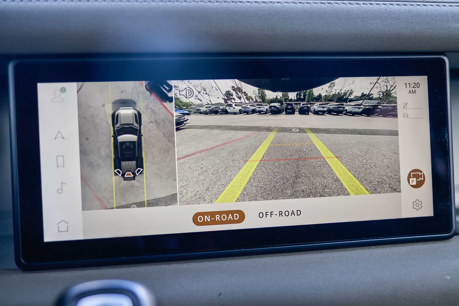 Thumbnail: 2023 Land Rover Defender - 26