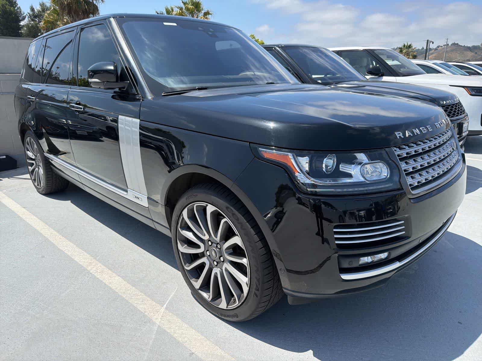 Thumbnail: 2017 Land Rover Range Rover - 2