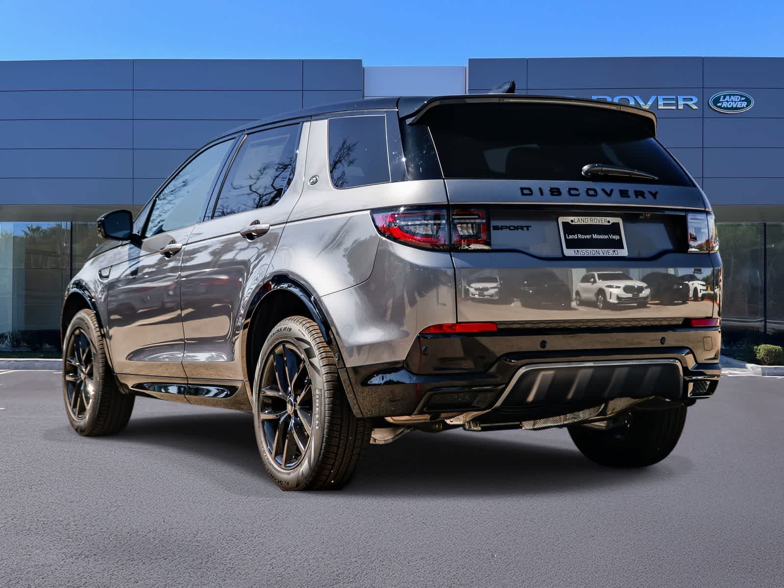 Thumbnail: 2026 Land Rover Discovery Sport - 6