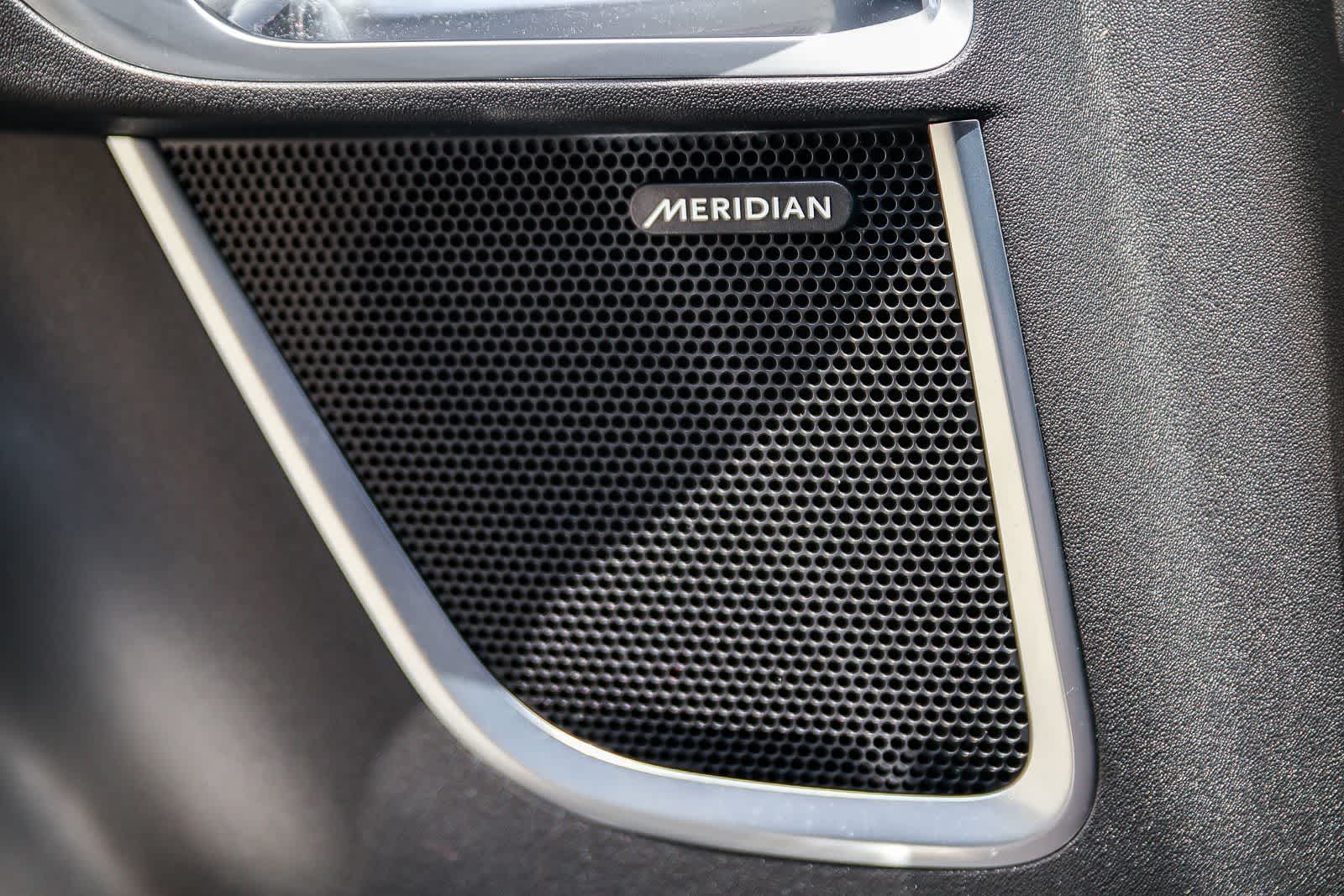 Thumbnail: 2020 Jaguar E-Pace - 22