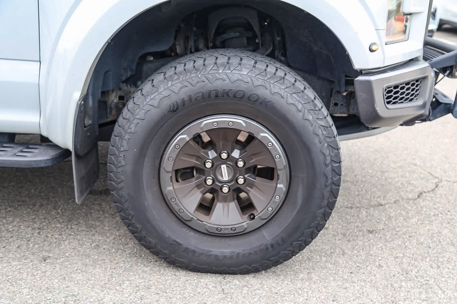 Thumbnail: 2017 Ford F-150 - 6