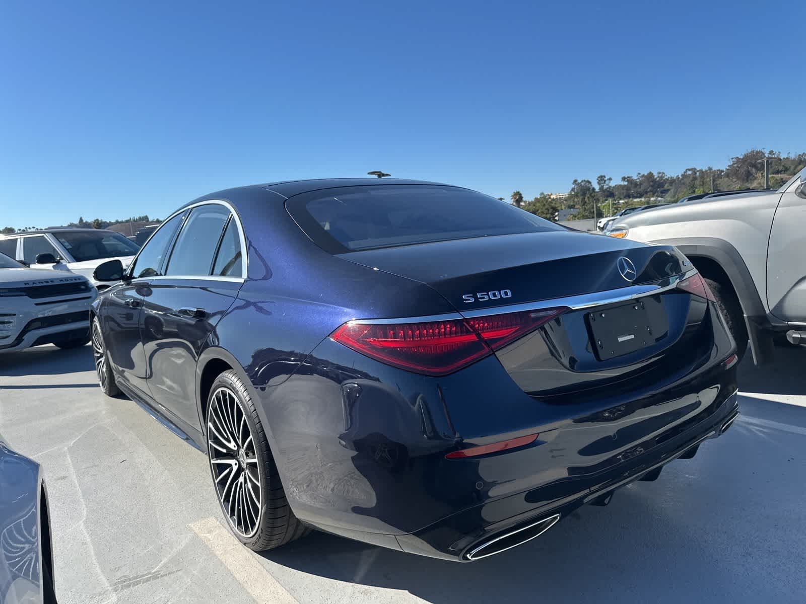 Thumbnail: 2022 Mercedes-Benz S-Class - 4