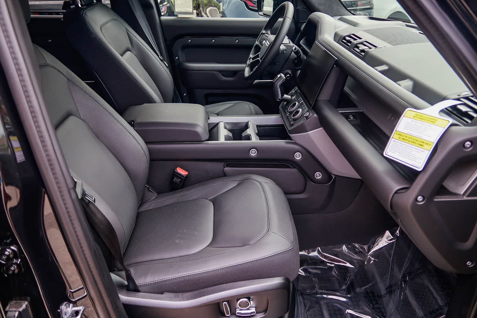 Thumbnail: 2026 Land Rover Defender - 17