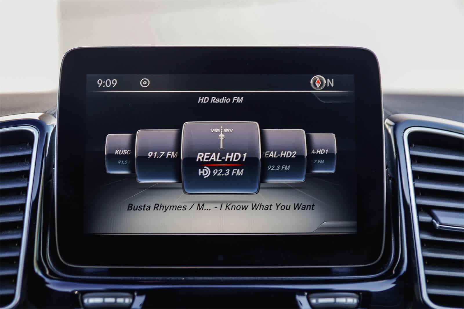 Thumbnail: 2017 Mercedes-Benz GLS - 14