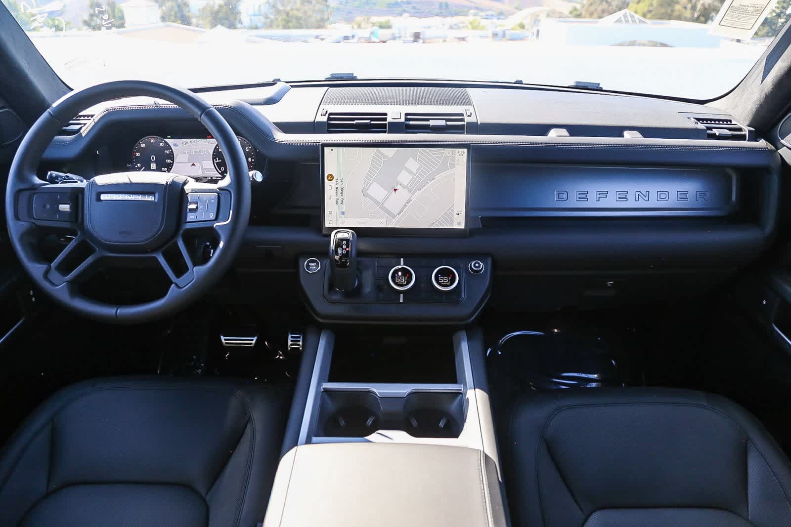 Thumbnail: 2025 Land Rover Defender - 12