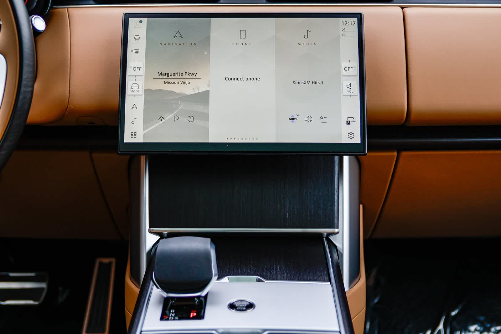 Thumbnail: 2026 Land Rover Range Rover - 13