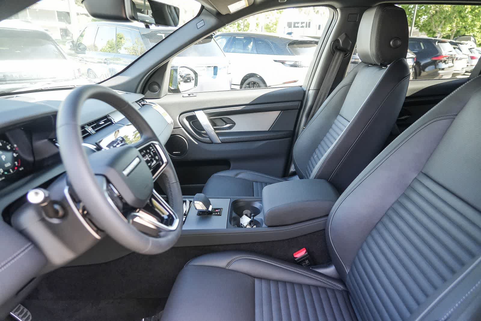 Thumbnail: 2026 Land Rover Discovery Sport - 16