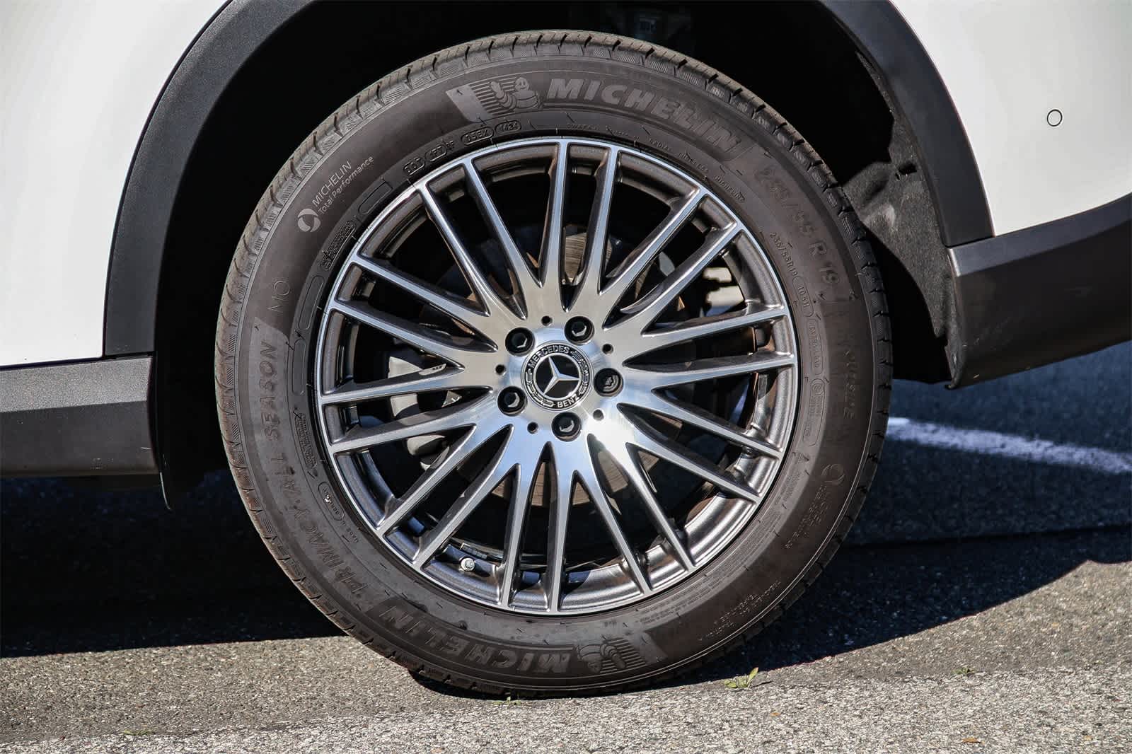 Thumbnail: 2024 Mercedes-Benz GLC - 8