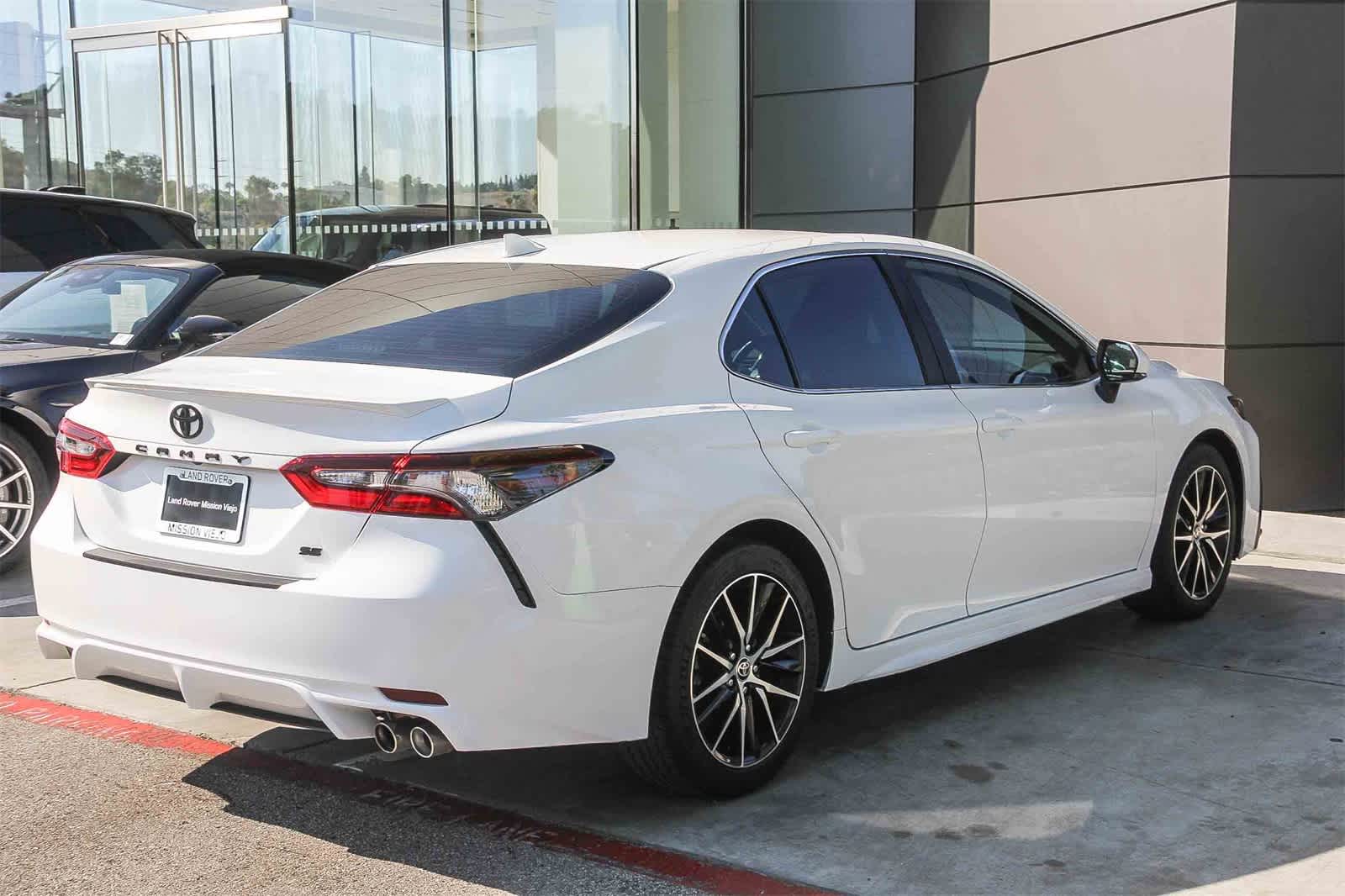 Thumbnail: 2023 Toyota Camry - 6