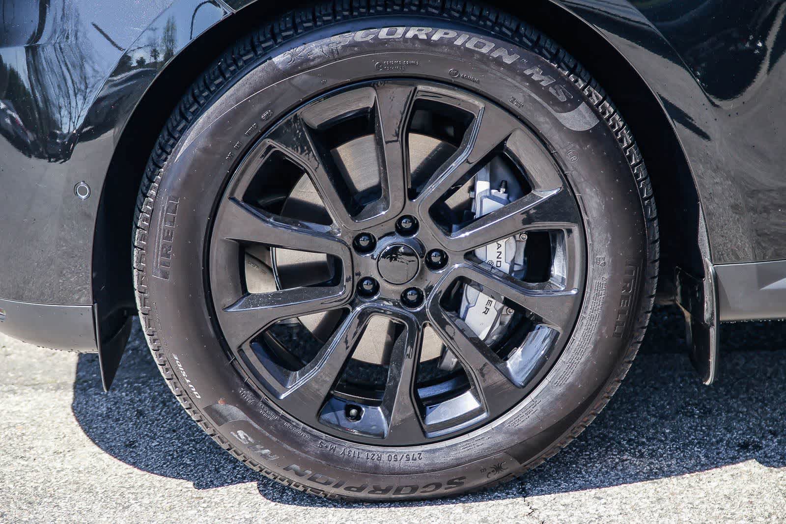 Thumbnail: 2025 Land Rover Range Rover Sport - 9