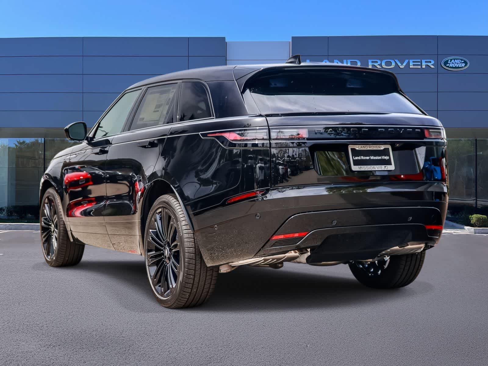 Thumbnail: 2026 Land Rover Range Rover Velar - 6