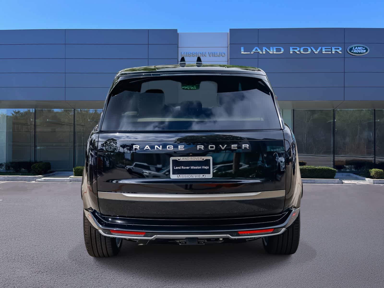 Thumbnail: 2026 Land Rover Range Rover - 5