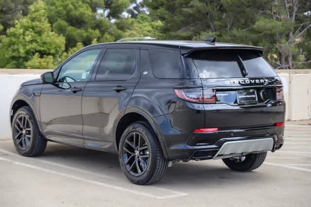 Thumbnail: 2025 Land Rover Discovery Sport - 8
