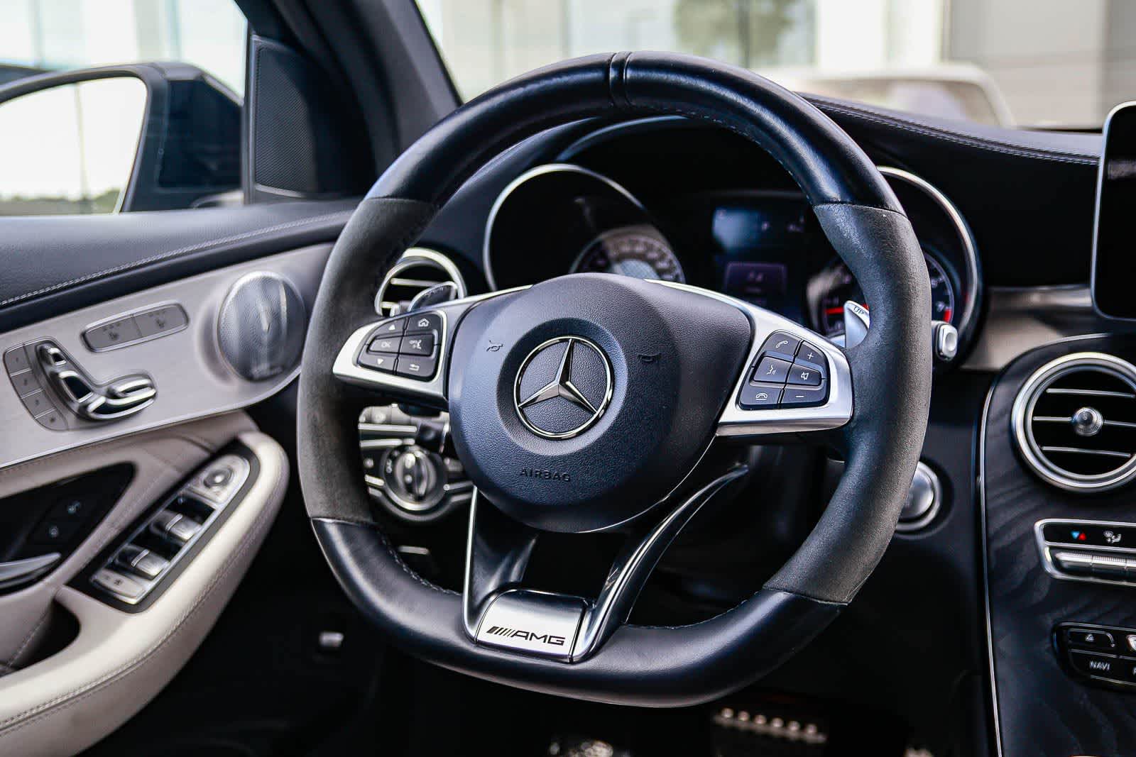 Thumbnail: 2019 Mercedes-Benz GL-Class - 14