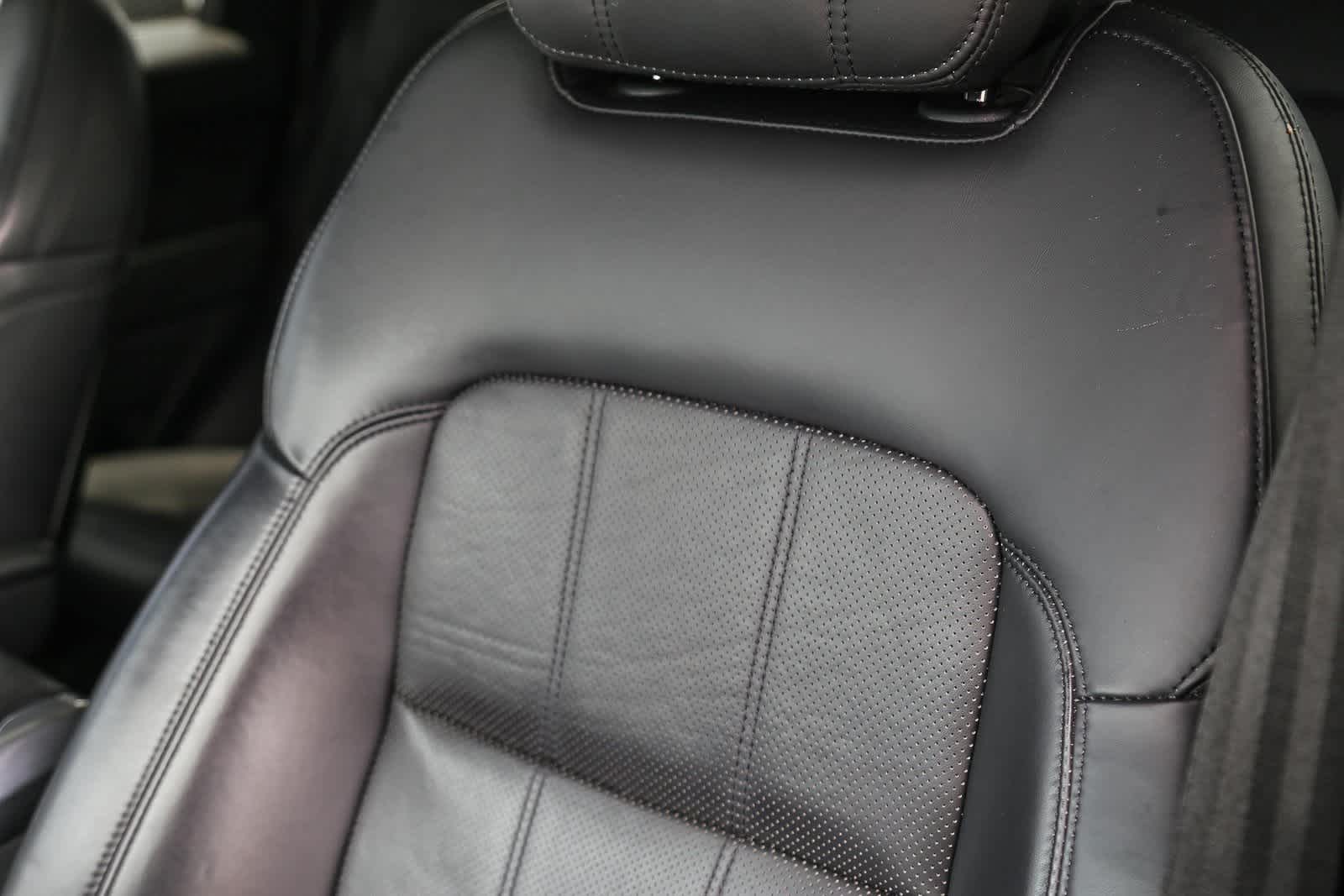 Thumbnail: 2019 Land Rover Range Rover Sport - 15