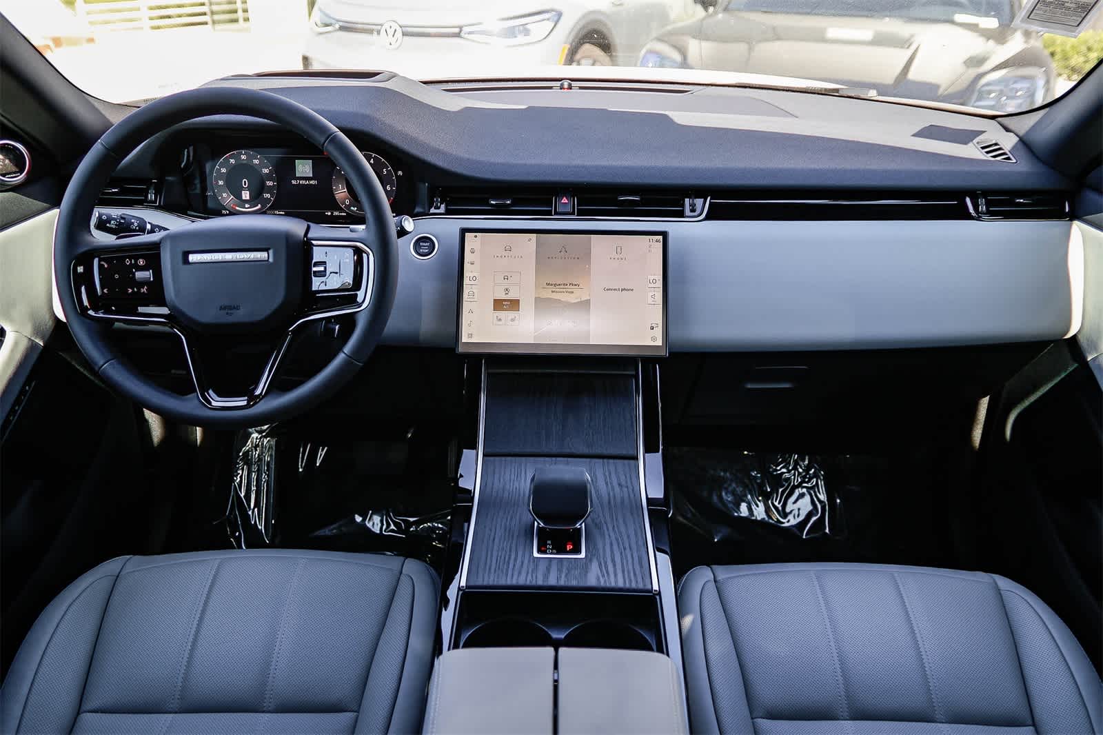 Thumbnail: 2026 Land Rover Range Rover Evoque - 12