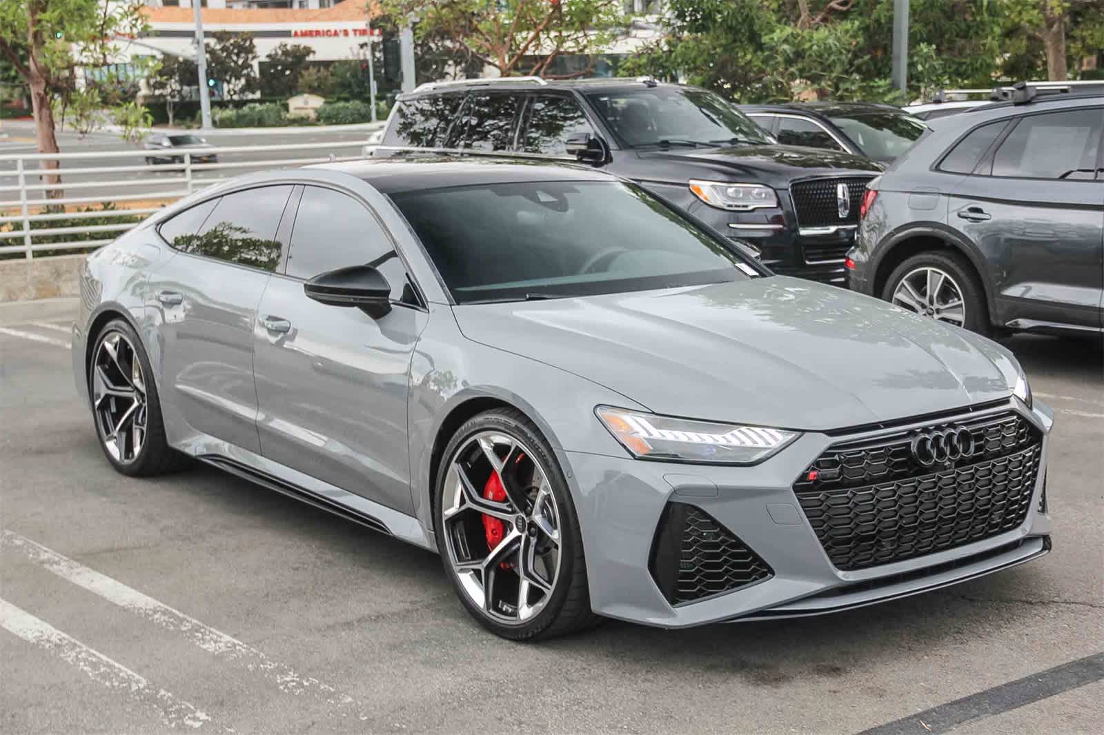 Thumbnail: 2024 Audi RS 7 - 3