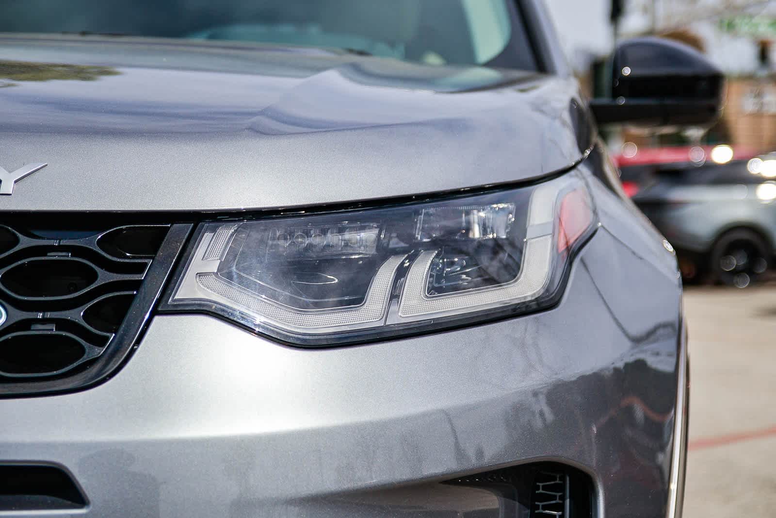 Thumbnail: 2025 Land Rover Discovery Sport - 9