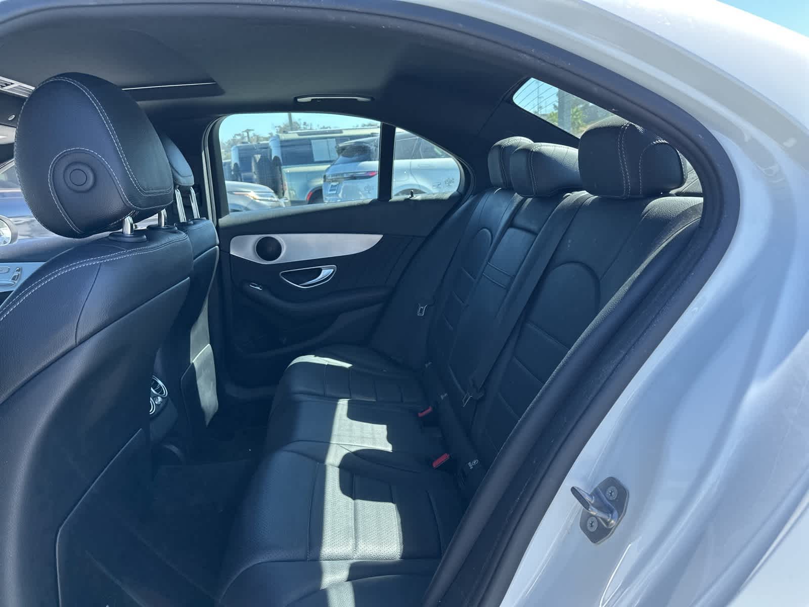 Thumbnail: 2020 Mercedes-Benz C-Class - 18
