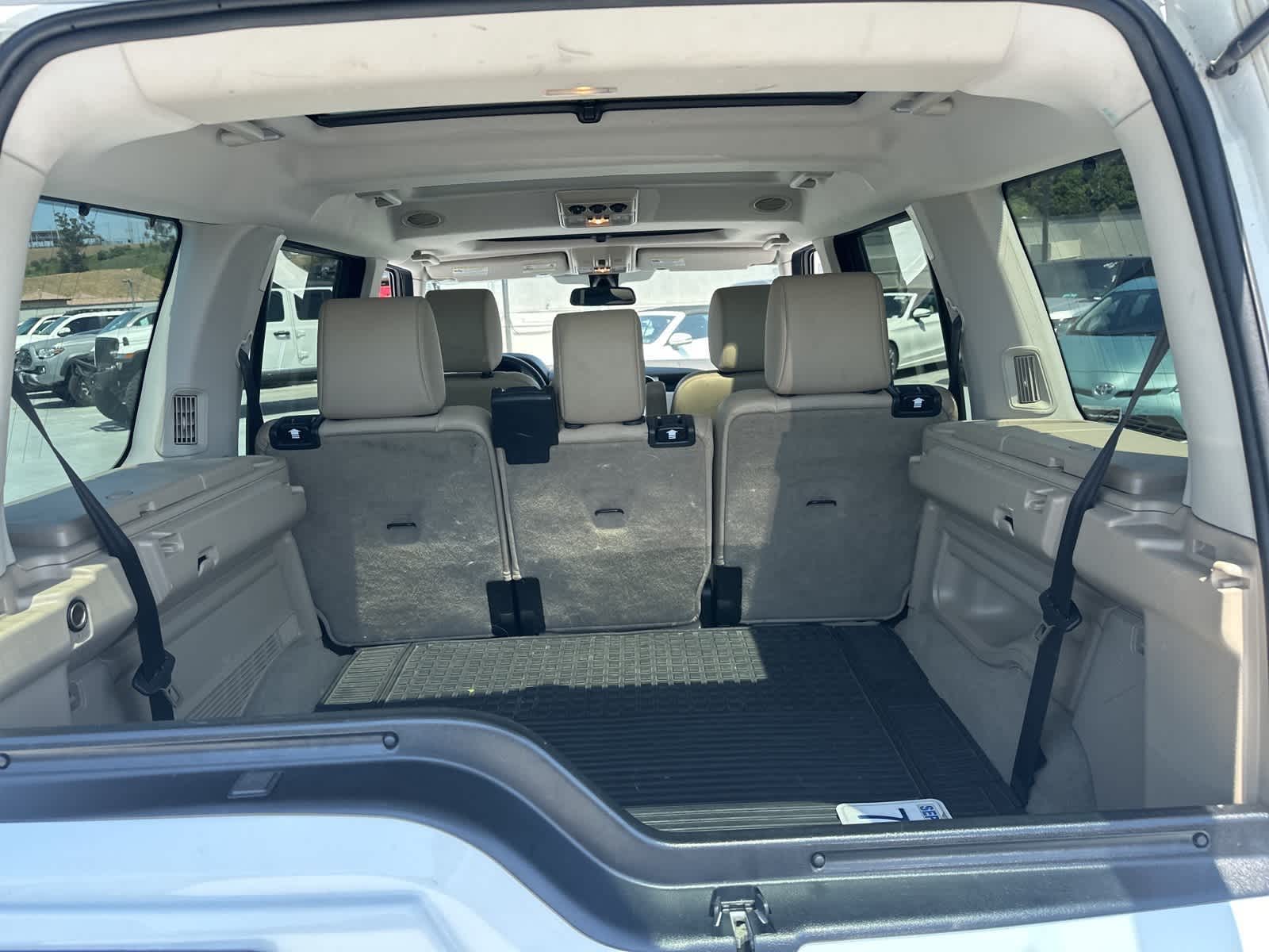 Thumbnail: 2013 Land Rover LR4 - 20