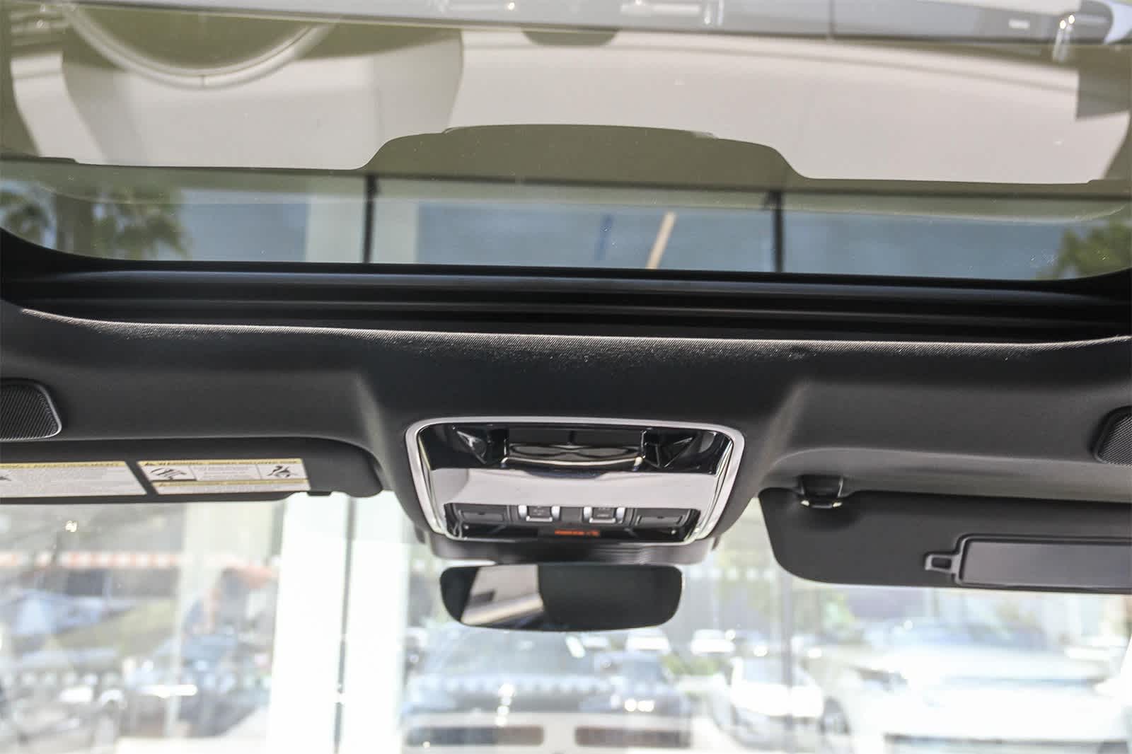 Thumbnail: 2026 Land Rover Range Rover Velar - 15