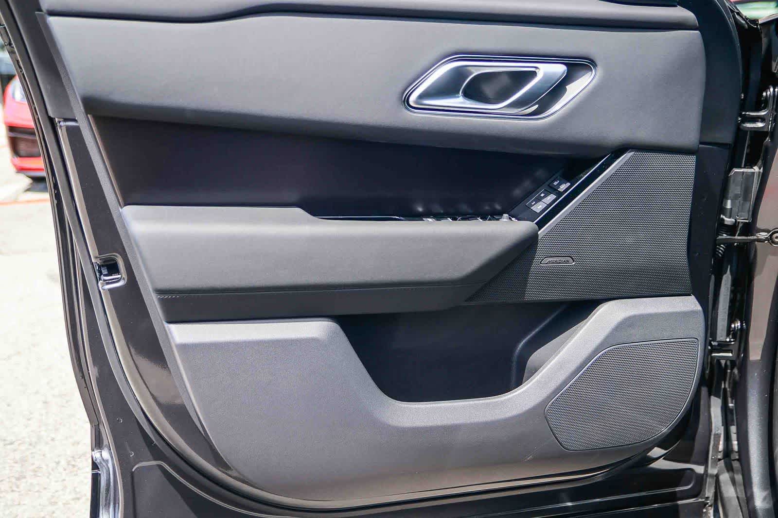 Thumbnail: 2026 Land Rover Range Rover Velar - 21