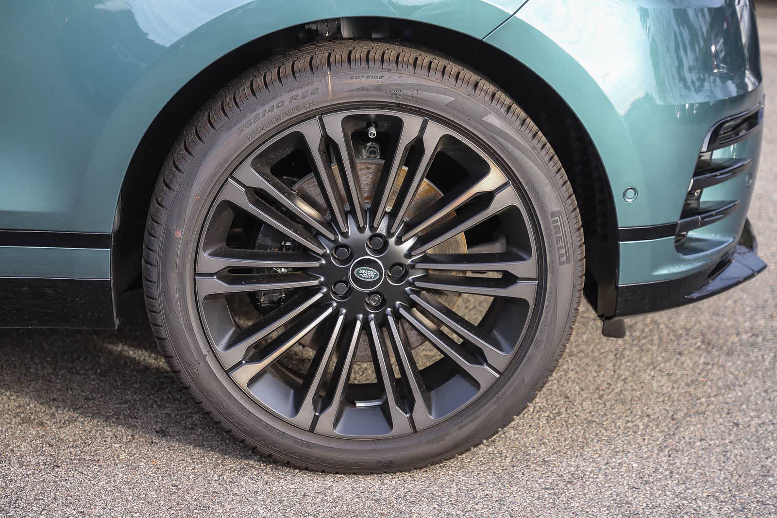 Thumbnail: 2026 Land Rover Range Rover Velar - 10