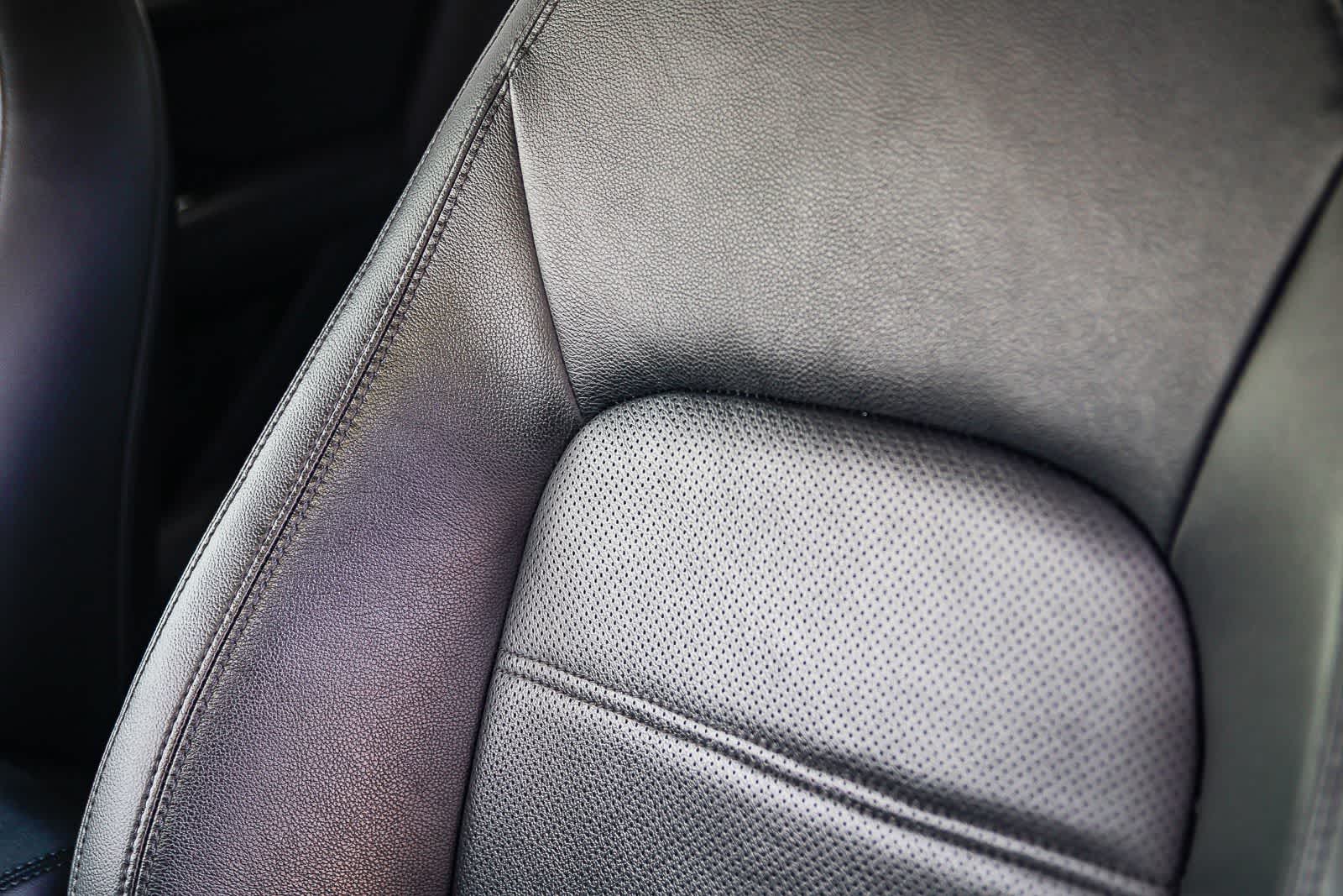 Thumbnail: 2020 Jaguar E-Pace - 26