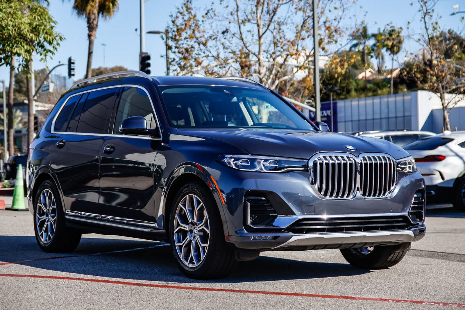 Thumbnail: 2019 BMW X7 - 3