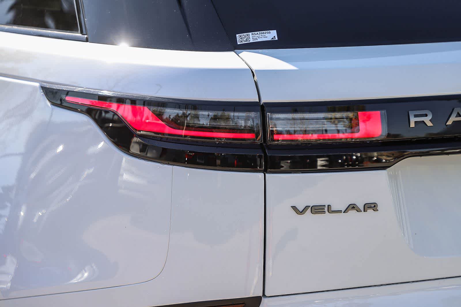 Thumbnail: 2025 Land Rover Range Rover Velar - 7