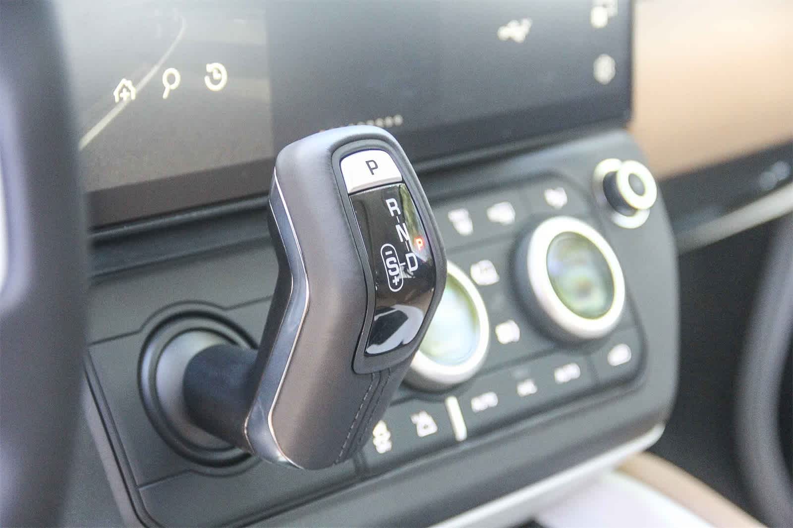 Thumbnail: 2026 Land Rover Defender - 21