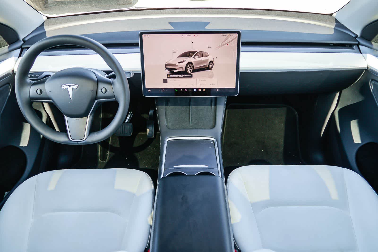 Thumbnail: 2023 Tesla Model Y - 12