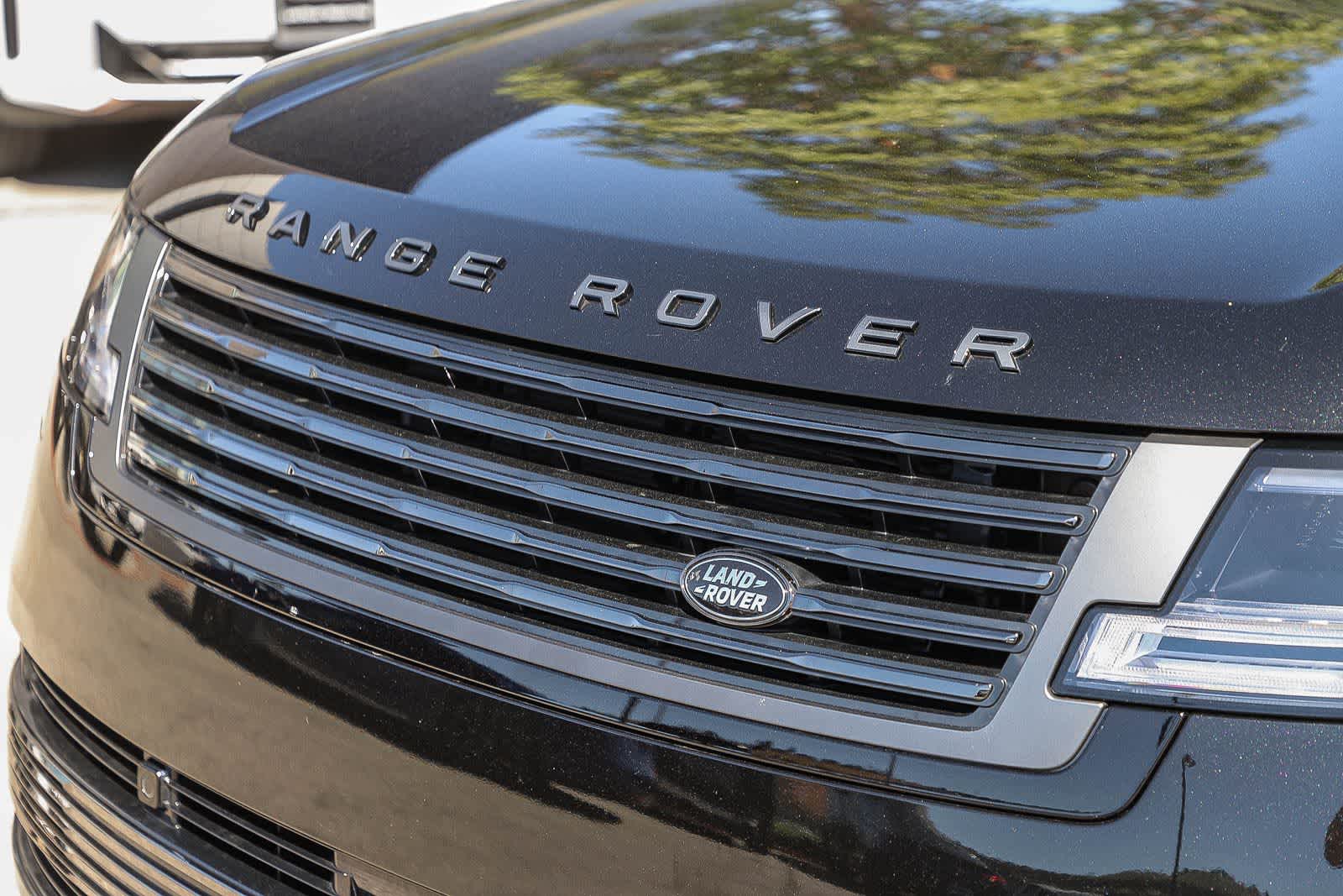 Thumbnail: 2024 Land Rover Range Rover - 10