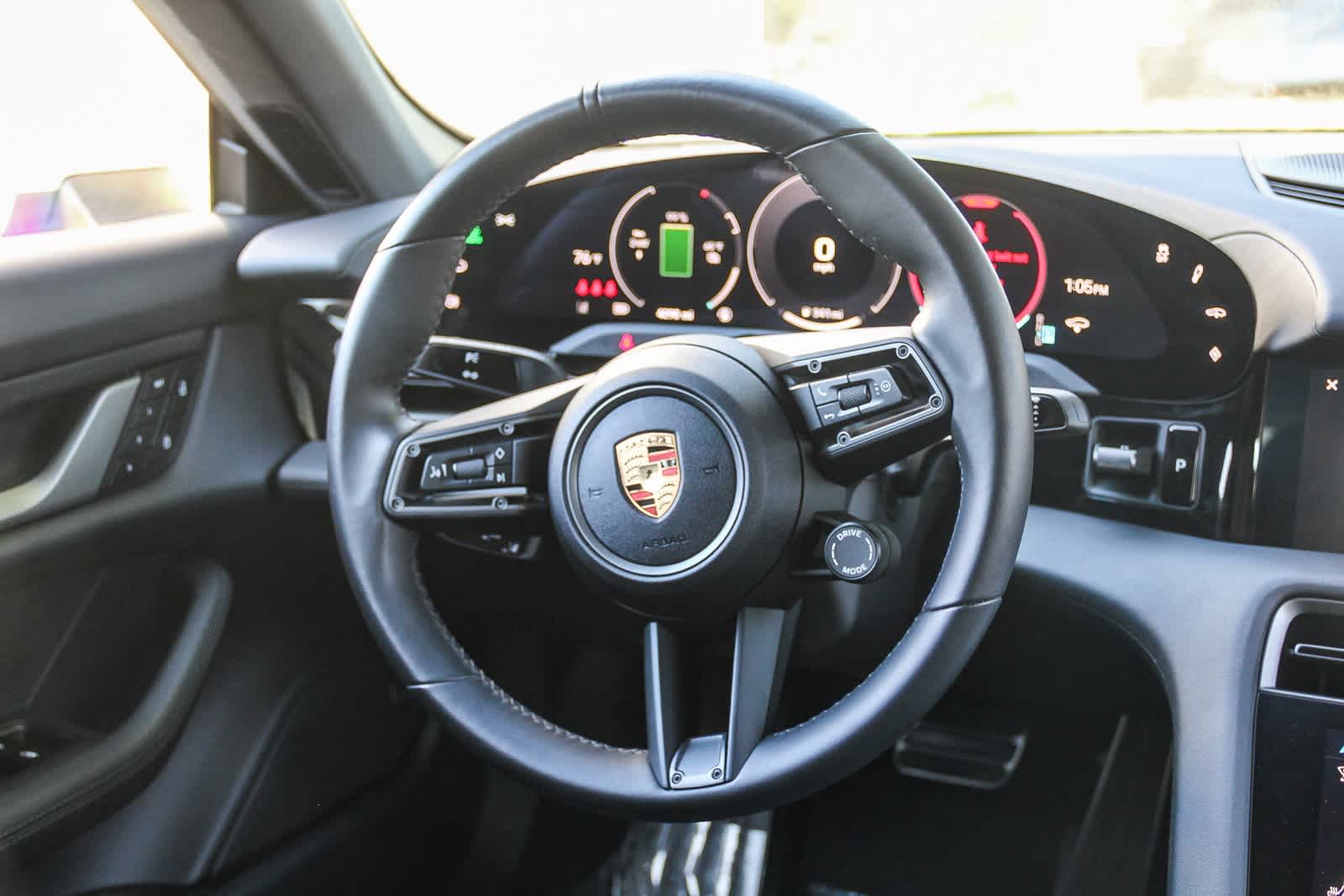 Thumbnail: 2025 Porsche Taycan - 13