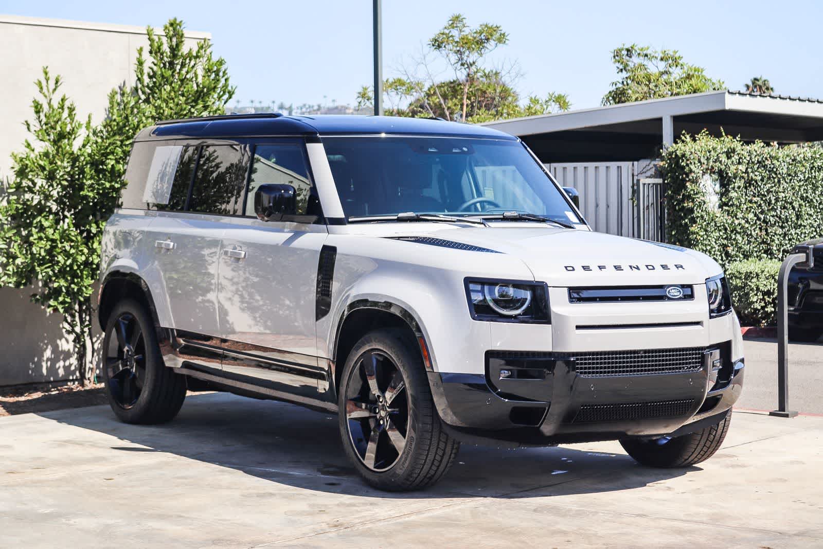 Thumbnail: 2026 Land Rover Defender - 3