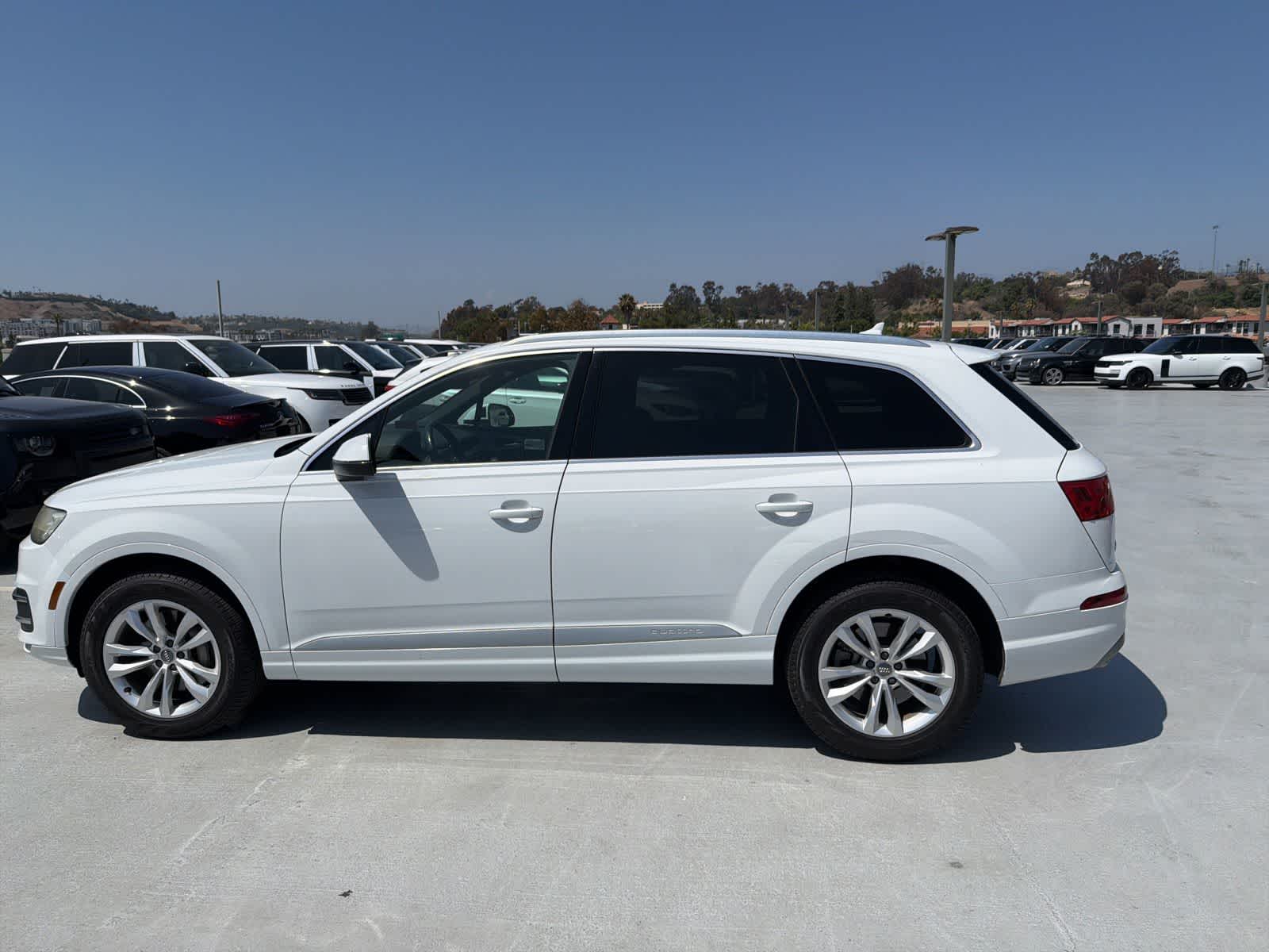 Thumbnail: 2019 Audi Q7 - 6