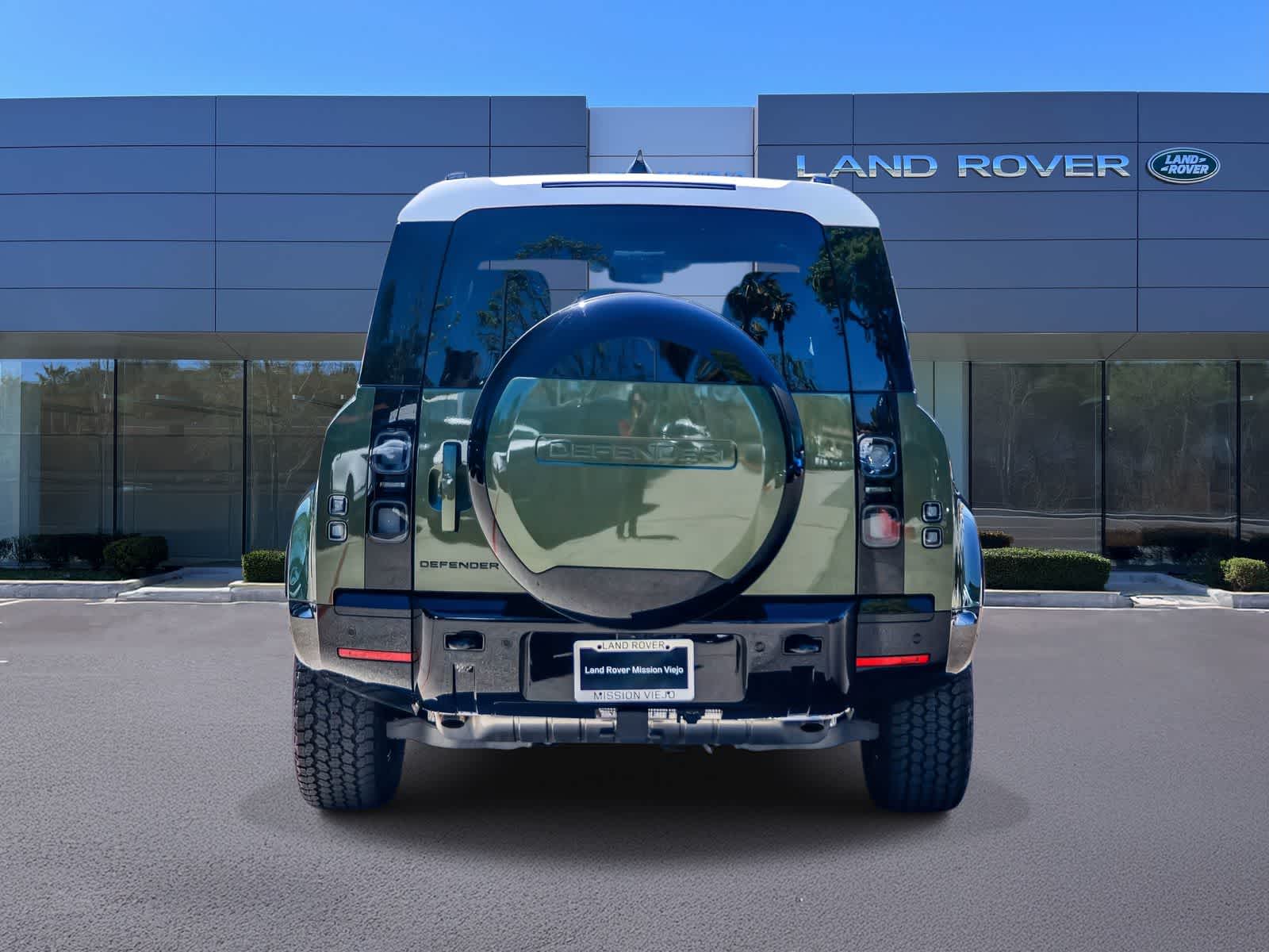 Thumbnail: 2026 Land Rover Defender - 5