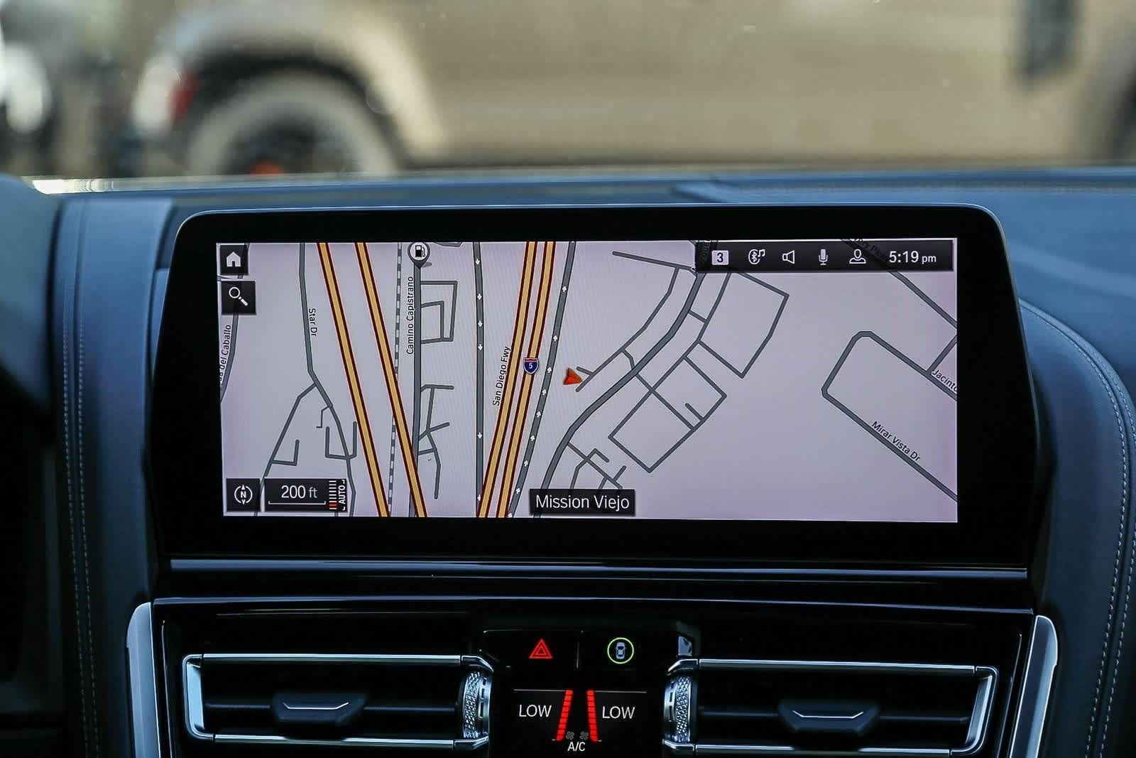 2023 BMW 8 Series 840i 12