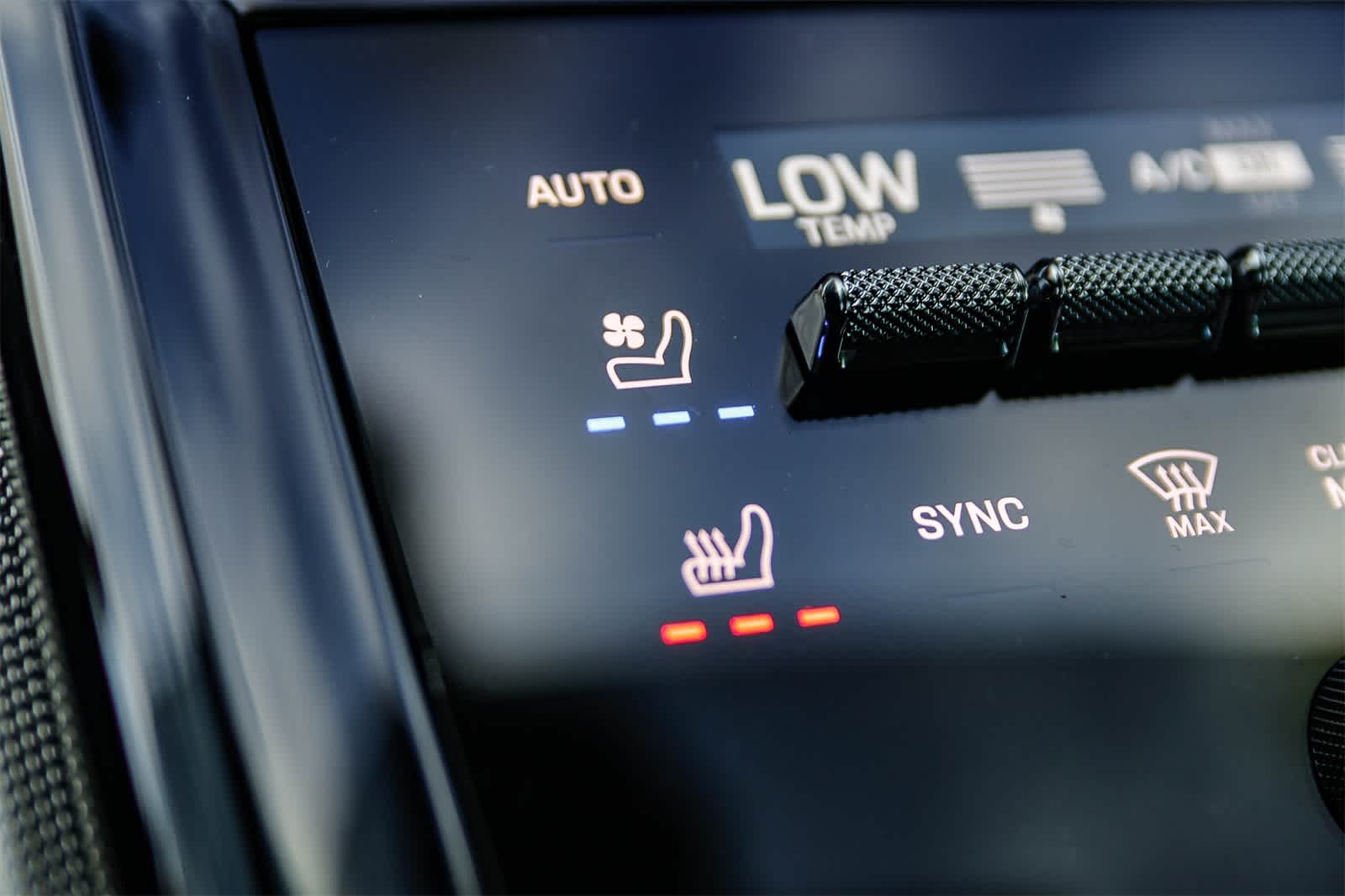 Thumbnail: 2025 Porsche Panamera - 27